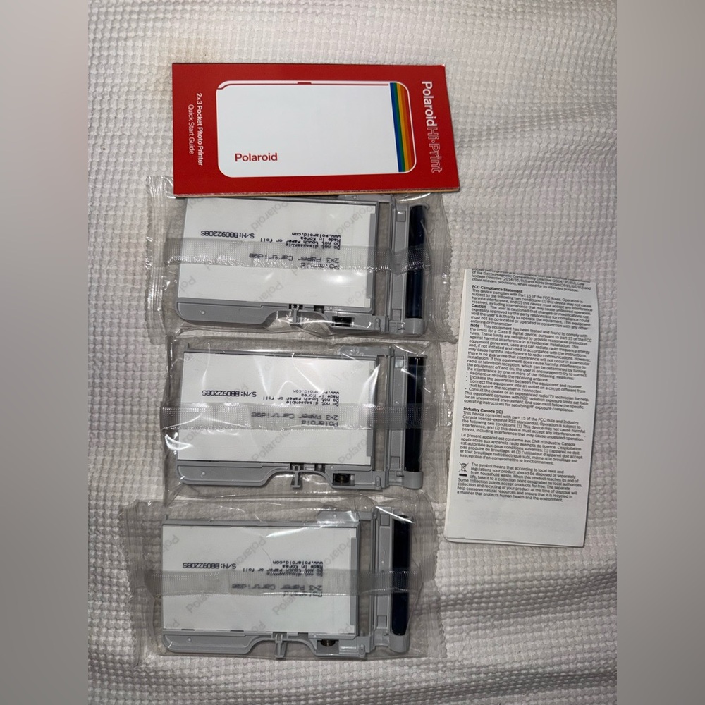 Polaroid Hi-Print 2x3 photo printer 30 SEALED  CARTRIDGES STICKY BACK SHEETS
